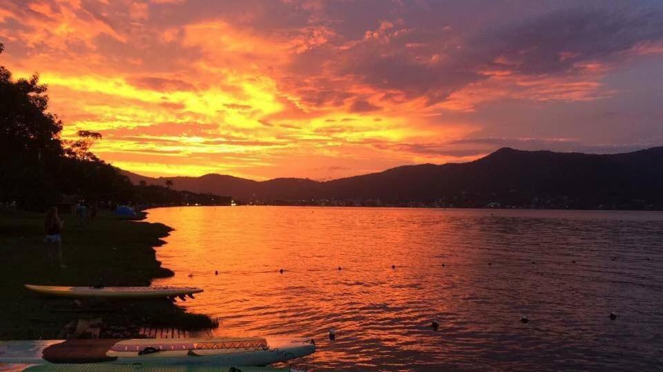 Willa Casa De Temporada No Sul Da Ilha Com Piscina Florianópolis Zewnętrze zdjęcie